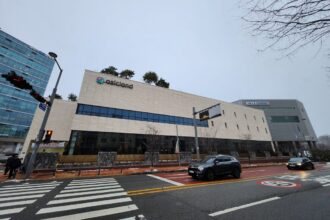 수원 통건물 썬팅 시공 현장 사진